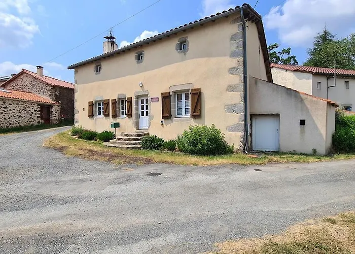 Chez Lili Maison De Campagne Gite Familial